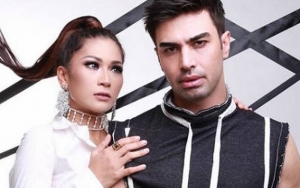  Mehdi Zati Mangkir Sidang Karena Sudah Sepakat Cerai Dari Tata Janeeta