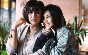 Adu Cantik Pasang Pose Kece Dengan Vanesha Prescilla, Sissy Priscillia Disebut Lebih Cakep