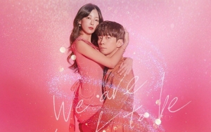 Shin Sung Rok dan Go Won Hee Alami Situasi Membingungkan Saat Malam di Foto Adegan 'Perfume'