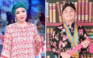 Soimah Tak Bisa Temani Putra Sulung di Momen Kelulusan, Sosok 'Calon Menantu' Curi Perhatian