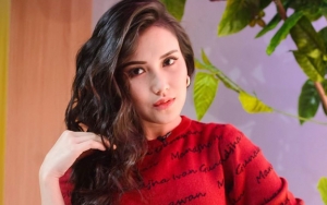  Diteror, Ayu Ting Ting Lapor Polisi Curhat Rumahnya Dilempari Celana Dalam Hingga Pembalut