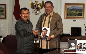 Upacara Pemakaman Ani Yudhoyono Ditutup Penghormatan Terakhir, Wapres JK Absen Sakit