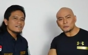 Niat Mualaf Dicibir, Deddy Corbuzier Dibela Gus Miftah Ternyata Belajar Islam Sejak 2018