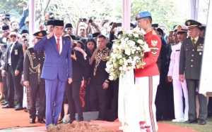 Jokowi Lepas Kepergian Ani Yudhoyono: Flamboyan Telah Pergi Namun Tetap Hidup di Hati