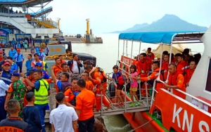 Kapal Mutiara Persada II Kandas di Perairan Pulau Rimau, Penumpang Resah Soal Barang