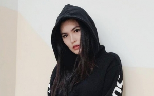  Angela Lee Dicurigai Kencani 'Sugar Daddy' Laki Orang Usai Ngegas Pamer Wajah Pacar Ditutup Stiker
