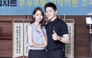 Yoona SNSD dan Jo Jung Suk Sukses Bikin Ngeri Usai Bergelantungan di Poster Film 'E.X.I.T'