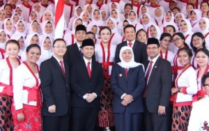Jatim Gratiskan SPP SMA-SMK, Warganet Mendadak Ingin Sekolah Lagi
