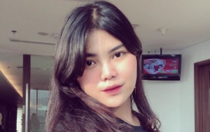 Meldi Dibully Soal Koar-Koar Lesung Pipit KW Diskonan, Kualat Nyinyirin Tubuh Dewi Persik?