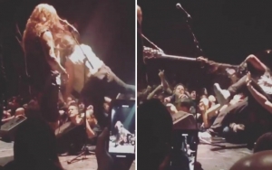 Viral Video Rambut Penonton Tersangkut Gitar Band Metal, Endingnya Bikin Netter Ikut Kesakitan