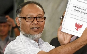 BW Datangi MK Dengan Nyelip Kawat Berduri: Ingat Perjuangan Soekarno