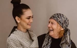 Luna Maya Bak Bidadari Surga Malu Pamer Sholat, Gaya Sopan Panggil Ibu Bule Banjir Pujian