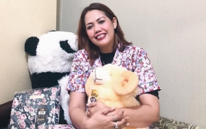 Ely Sugigi Tak Terima Blazer Pemberiannya Dipakai Irfan Untuk Foto Bareng Irma Darmawangsa