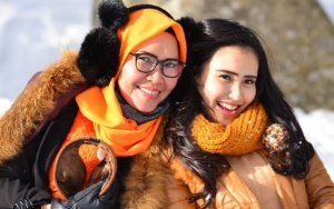  Ibu Ayu Ting Ting Colongan Promosi Pede Nyanyi Di Bus Meski Salah Lirik, Netter Keluhkan Suara Fals
