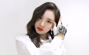 Nayeon Unggah Foto-Foto Seksi di Hawaii, Fans Curiga Twice Syuting MV Comeback