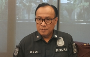 Polisi Ancam Bubarkan Massa Yang Nekat Gelar Aksi di MK Tanpa Izin