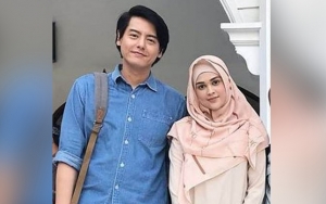 Roger Danuarta 'Oppa Korea' Romantis Layani Cut Meyriska Saat Makan, Bukti Siap Nikah Bikin Baper