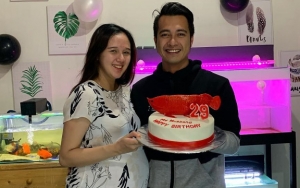  Istri Eza Gionino Melahirkan Anak Pertama Didoakan Jadi Jalan Pemersatu Restu Ibu