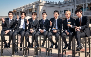 Sehun Unggah Foto EXO Bertujuh Jelang D.O. Wajib Militer, Fans Tak Rela