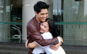 Foto 'Tanpa Kepala' Maxime Bouttier dan Prilly Latuconsina Picu Komentar Positif