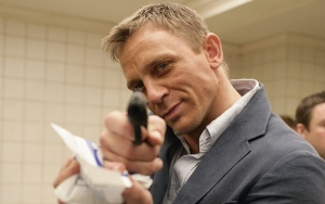 'Bond 25' Rilis Video Syuting di Jamaika, Intip Aksi Daniel Craig Berikut!