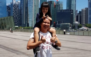 Ditangkap Karena Kasus Narkoba, 8 Momen Jerry Aurum dan Shakira Ini Bikin Sedih
