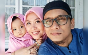 Istri Mendiang Bani Seventeen Lahirkan Anak Kedua, Cindri Wahyuni Ungkap Harapan Ini