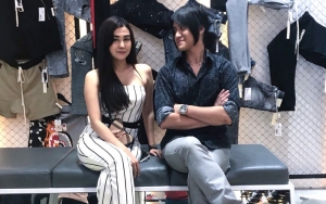 Usai Curhat Bangkrut, Kevin Aprilio Dan Sang Kekasih Jadi Pasangan Irit