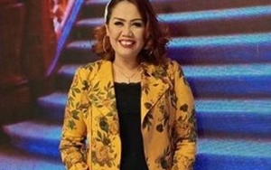  Foto Bareng Dua Pasangan, Ely Sugigi Baper