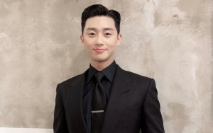 Park Seo Joon Pamer Dada Telanjang Syuting 'The Divine Fury', Netizen Salah Paham