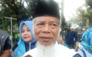 Takut Diracun, Eks Penasihat KPK Imbau Agar Peserta Aksi Massa Kawal MK Tak Jajan 