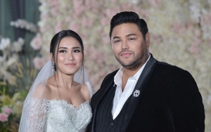 Akui Jatuh Cinta Dengan Ayu Ting Ting, Ini Alasan Ivan Gunawan Tak Mau Pacaran