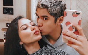 Al Ghazali Diledek Ngamar Bareng Tante-Tante, Alyssa Cuek Pose Seksi Kurusan Pamer Pantat