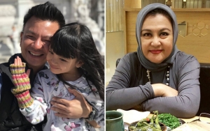Lihat Jerry Aurum Eks Denada Ditangkap, Emilia Contessa Menangis Sedih Ingat Sang Cucu