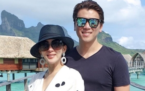  Syahrini Naik Jet Pribadi Pakai Kaus Seharga DP Mobil, Ekspresi 'Mupeng' Reino Barack Bikin Salfok