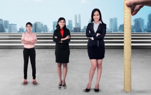Viral Warganet Ini Bisa Tebak Tinggi Badan Hanya Lewat Foto, Netter: Jenius