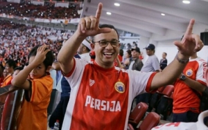  Anies Baswedan Bakal Buatkan PNS DKI Kostum Khusus untuk 'Persija Day'