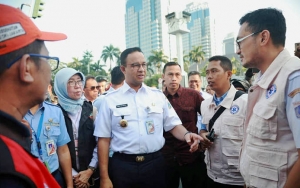 Anies Baswedan Minta Anak Buahnya Pakai Kostum Persija, PDIP: Kok Lebay Banget Sih?