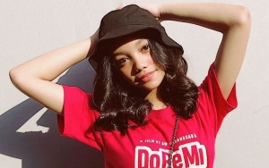 Naura Berhasil Raih Penghargaan Triple Platinum Berkat Album 'Katakanlah Cinta'