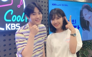Suho EXO Bahas Kedekatan dengan Eun Ji A Pink dan Ungkap Alasan Pilih Username 'Kimjuncotton'