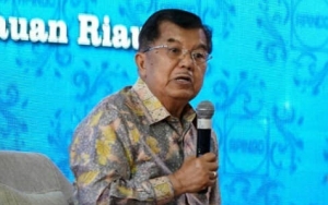 JK Tanggapi Wanita Bawa Anjing ke Masjid: Jangan Membalas ke Gereja