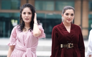 Ashanty Bikin Heboh Gara-Gara Takut Kucing Peliharaan Nindy Hingga Naik ke Atas Meja
