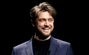 'The Flash' Incar Sutradara 'It', Andy Muschietti