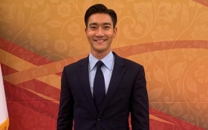Siwon Super Junior Tegur Sasaeng dengan Foto Ganteng, Fans Ramai-Ramai Beri Dukungan