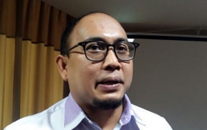 Foto Selfie Bareng Jokowi Beredar, Jubir BPN Andre Rosiade: Saya Tak Pernah Incar Jabatan Apapun