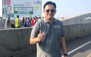 Kembali Bikin Status ‘Ikan Asin’, Farhat Abbas Disindir Netter Gak Nyambung
