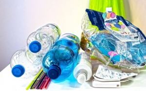 Ayo Jaga Lingkungan! 8 Hal Sederhana Ini Bisa Kamu Lakukan Untuk Mengurangi Sampah Plastik