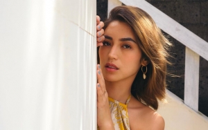 Foto Seksi Jessica Iskandar Ini Jadi Bahan Gosip Netter Gara-Gara Punggung 'Meleleh'