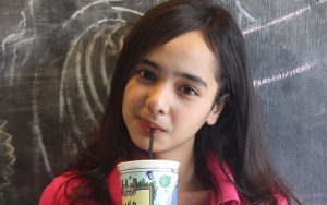 Dianda Sabrina 'Adik' Ammar Zoni Banjir Pujian Usai Pamer Deretan Swafoto Bak Boneka Barbie