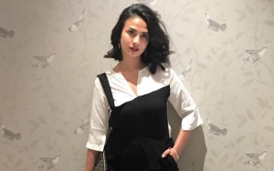 Vanessa Angel Pakai Baju Seksi Bikin Takut Melorot Hingga Main ke Kelab Malam Usai Bebas
